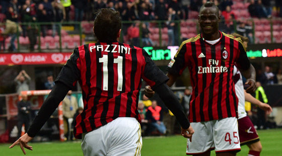  迪巴拉任意球制胜助罗马取三分  